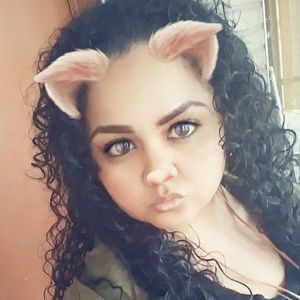 Meet your Posher, Teresa